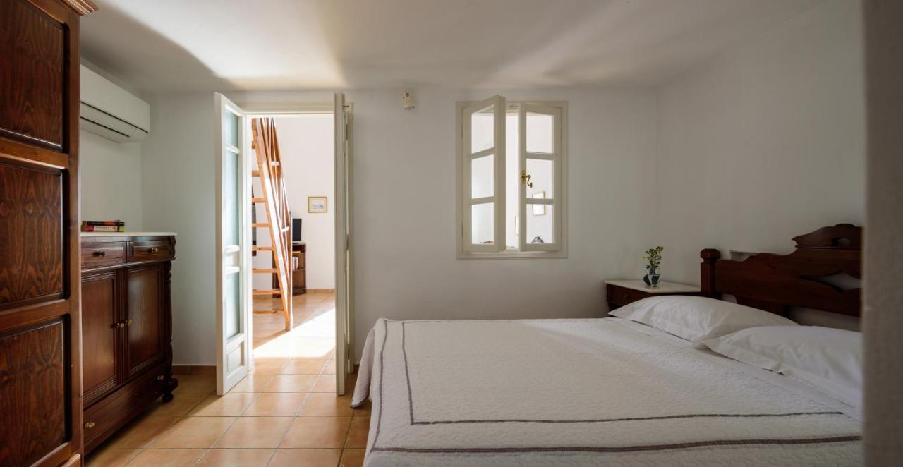 Nikos Villas Oia Buitenkant foto